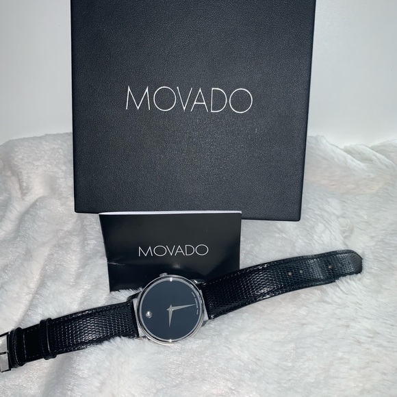 Movado Other - Movado Classic Museum watch